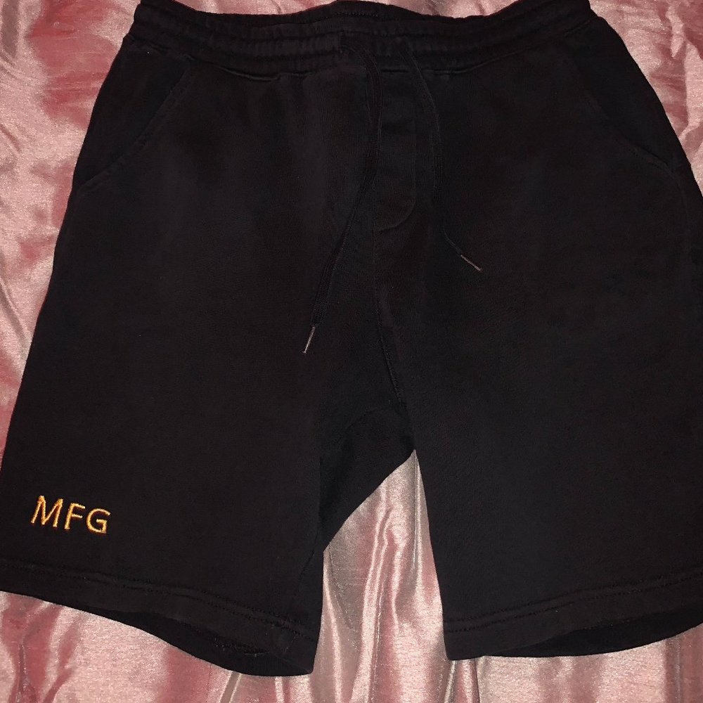 MFG YL fleece shorts